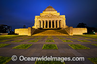 Shrine of Remembrance Photo - Gary Bell