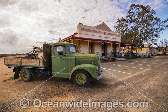 Olary Hotel South Australia photo