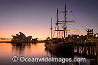 Sydney Opera House Photo - Gary Bell