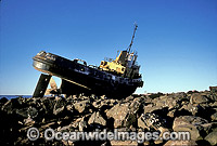 Tug shipwreck Dampier Photo - Gary Bell